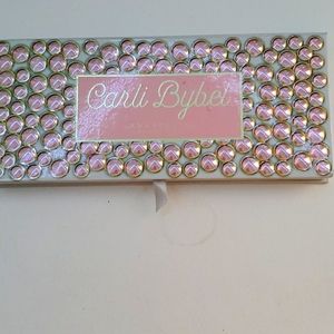 Anastasia Beverley Hills x Carli Bybel Pallete